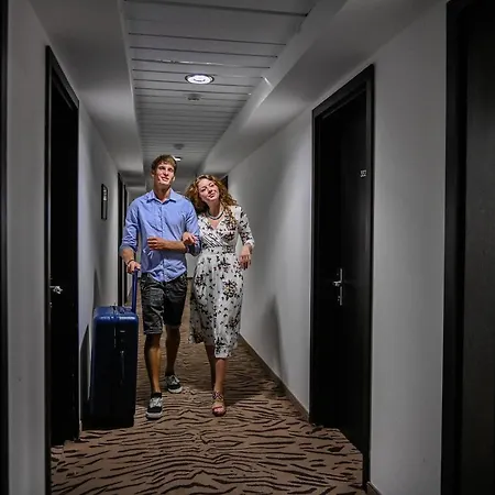 ホテル インターナショナル