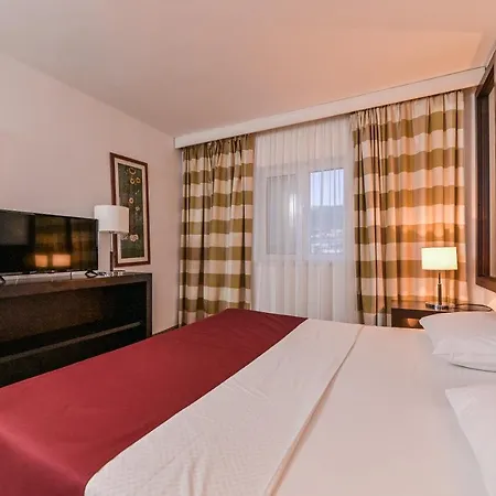 International Hotel Rab Town