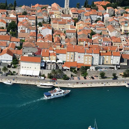 Hotel International 3*