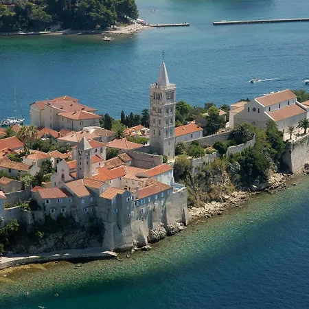 Hotel International 3*