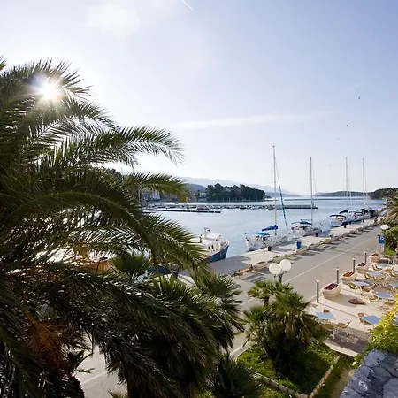 Hotel International Rab Town