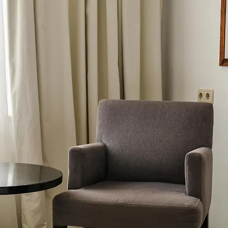 Hotel International Rab Town