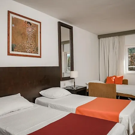 Hotel International 3*