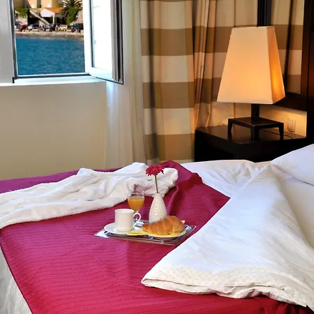 International Hotel