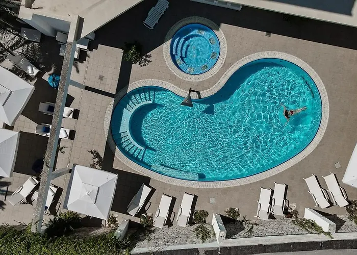 International 3* Rab Town