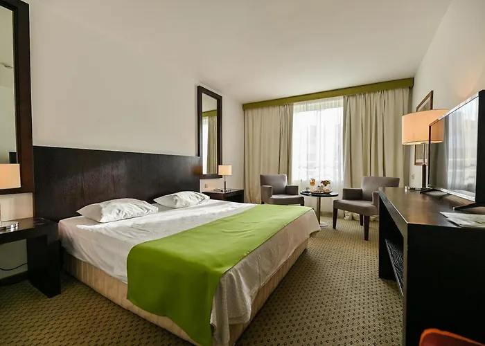 International Szálloda 3*