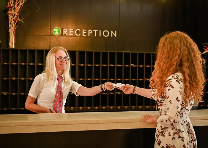 International Ξενοδοχείο Ραμπ