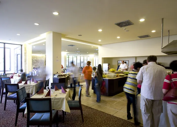 Szálloda International 3*