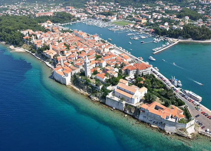 International Szálloda 3*